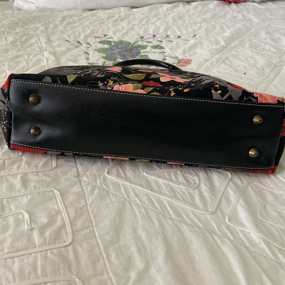 ♥️Isabella Fiore♥️ - Picture 4 of 6